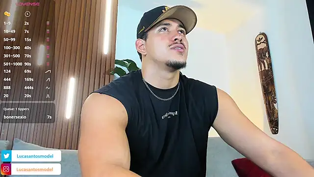 lucasanto  online show from April 6, 3:48 am