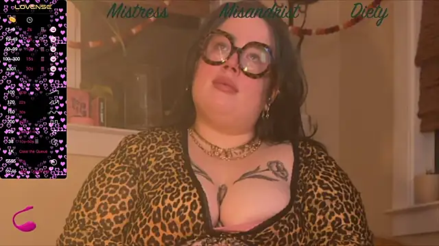 Snapshot of MissBika chatting on January 16, 8:11 am MissBika online show from January 16, 8:11 am