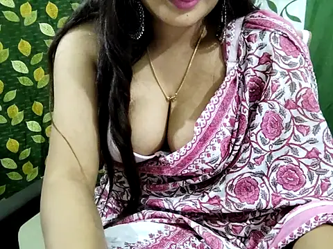 Snapshot of Aarvi_Arora chatting on March 2, 3:16 pm Aarvi Arora online show from March 2, 3:16 pm