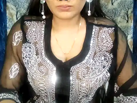 Snapshot of Aarvi_Arora chatting on December 20, 11:17 am Aarvi Arora online show from December 20, 11:17 am