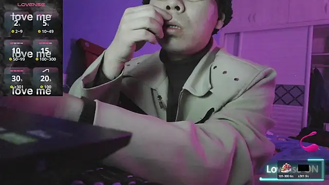 Snapshot of shuai321 chatting on January 14, 3:39 pm shuai321 online show from January 14, 3:39 pm