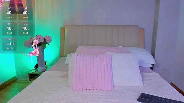 CamilleLynn online show from September 11, 12:11 am