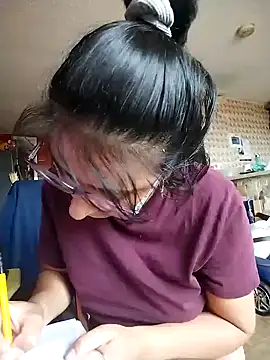 Snapshot of Im_Alma_ chatting on January 27, 12:58 pm Im Alma online show from January 27, 12:58 pm