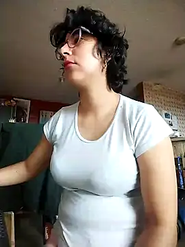 Snapshot of Im_Alma_ chatting on January 28, 12:22 pm Im Alma online show from January 28, 12:22 pm