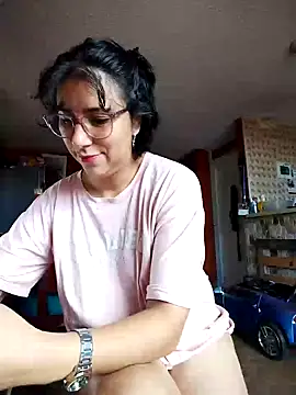 Snapshot of Im_Alma_ chatting on January 29, 1:28 pm Im Alma online show from January 29, 1:28 pm