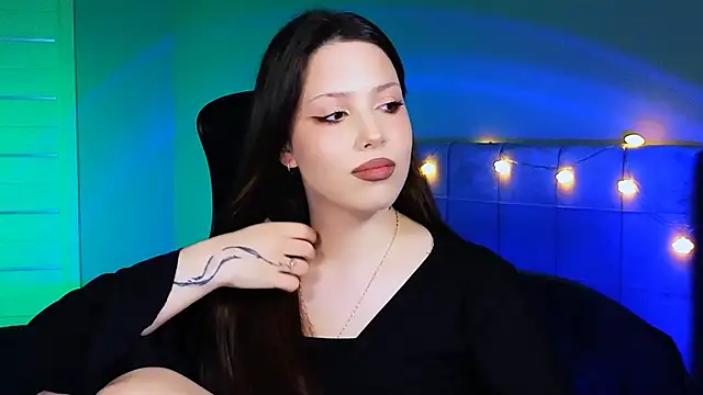 Snapshot of Stacy_Gonzales_ chatting on February 18, 9:32 am Stacy Gonzales  online show from February 18, 9:32 am