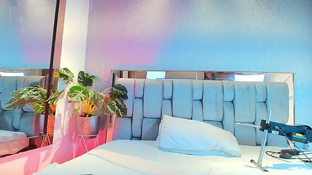 RoseTaylor   online show from February 12, 5:02 am