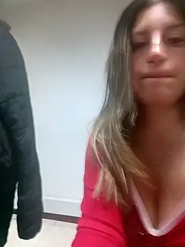 GiaRoussel online show from December 16, 9:09 pm