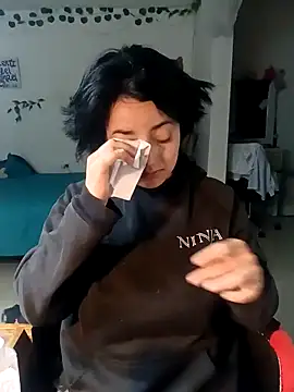 Lin-cute online show from February 12, 3:40 am