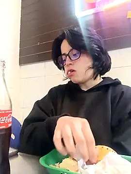 Lin-cute online show from February 27, 3:04 am