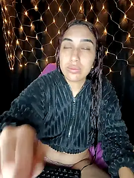 ifeelverywet andhot online show from November 15, 6:00 am