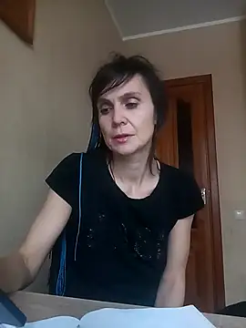 Francenia lolis online show from November 25, 7:19 am