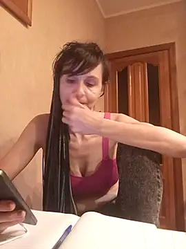 Snapshot of Francenia_lolis chatting on June 25, 8:24 pm Francenia lolis online show from June 25, 8:24 pm