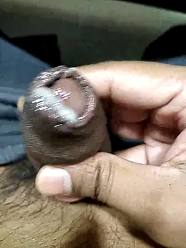 horneylover2024 online show from February 7, 8:45 pm