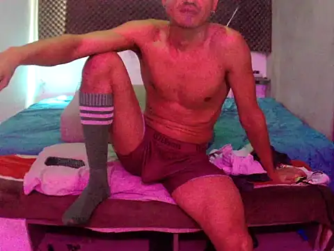 thesummerboy online show from October 3, 5:10 pm