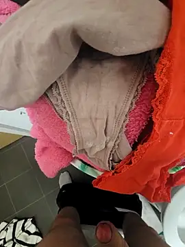 eric69 69 online show from March 4, 10:49 pm