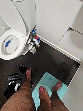 eric69 69 online show from October 31, 8:21 pm