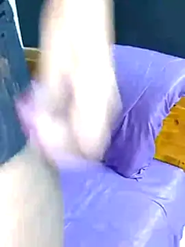 juliya Les online show from November 20, 3:01 pm