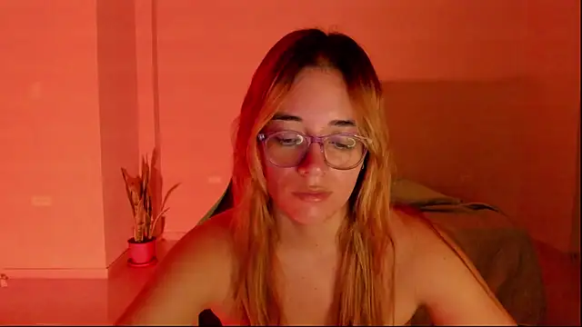 atenas 05  online show from March 18, 9:34 am