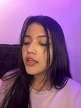 alisson carolina73 online show from January 6, 2:58 am