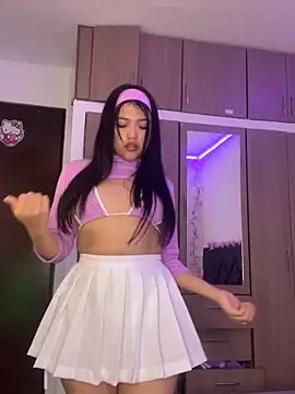 alisson carolina73 online show from January 24, 1:45 am