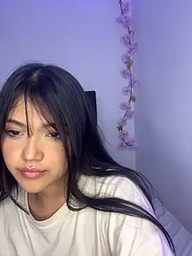 alisson carolina73 online show from February 13, 12:24 am