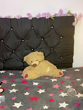 alisson carolina73 online show from March 16, 9:05 pm