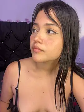 alisson carolina73 online show from March 22, 3:52 am