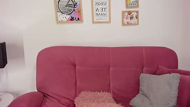 Snapshot of Juanita_owens chatting on January 9, 9:47 pm Juanita owens online show from January 9, 9:47 pm