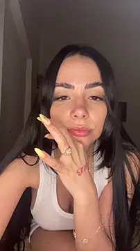 Snapshot of SexyDelaJ chatting on October 8, 5:16 am SexyDelaJ online show from October 8, 5:16 am