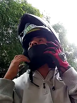 Professor Leo  online show from February 15, 9:26 pm