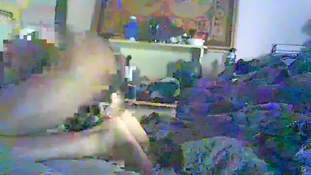 Snapshot of DI4MOND_FIR3 chatting on February 14, 5:53 pm DI4MOND FIR3 online show from February 14, 5:53 pm