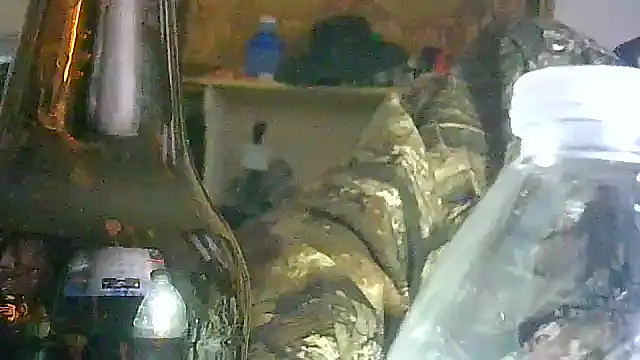 Snapshot of DI4MOND_FIR3 chatting on February 22, 9:57 pm DI4MOND FIR3 online show from February 22, 9:57 pm