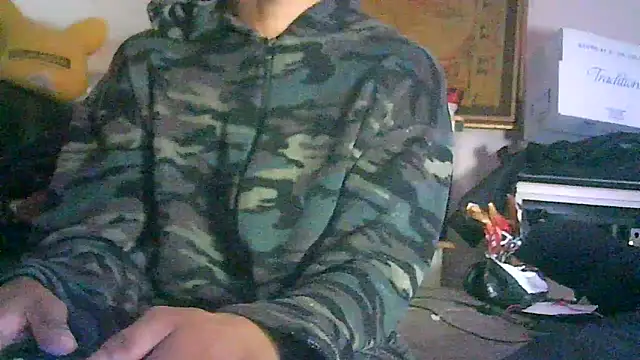 Snapshot of DI4MOND_FIR3 chatting on February 25, 9:02 pm DI4MOND FIR3 online show from February 25, 9:02 pm