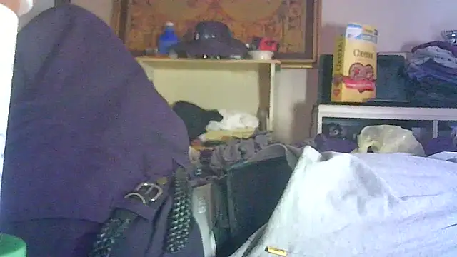 DI4MOND FIR3 online show from April 12, 8:25 pm