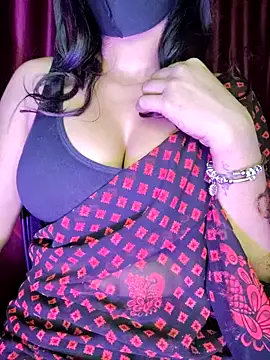 SexyAndHottie online show from December 14, 2:34 am