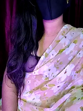 SexyAndHottie online show from January 4, 4:11 pm