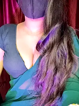 SexyAndHottie online show from January 31, 4:03 am