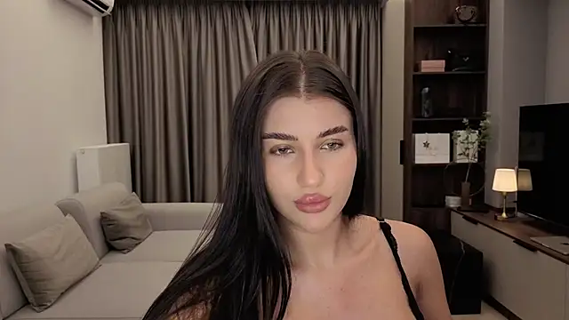Snapshot of IrisNoire chatting on June 11, 7:34 pm IrisNoire online show from June 11, 7:34 pm