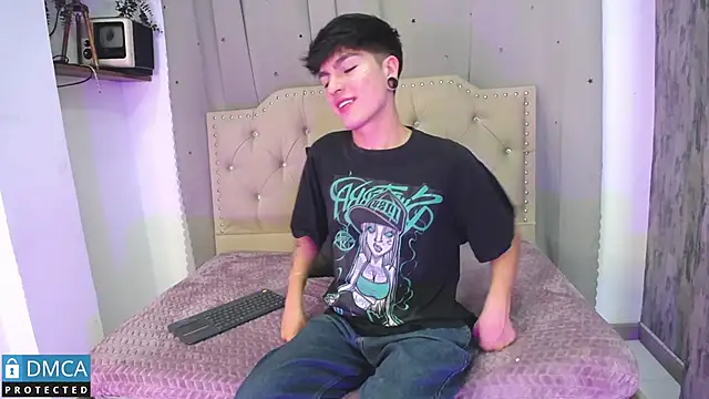 CataFox  online show from March 21, 1:45 am