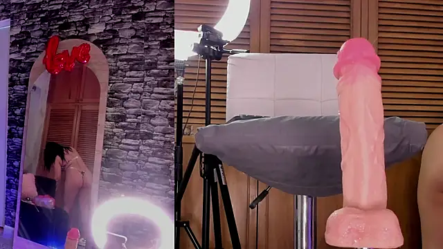 zoe backer online show from October 2, 11:17 am