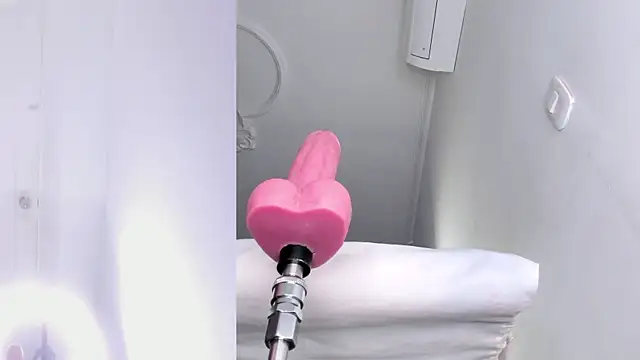 zoe backer online show from January 18, 11:47 am