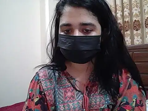 Snapshot of A-pusparani chatting on April 2, 8:06 pm A-pusparani online show from April 2, 8:06 pm