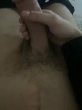 Snapshot of ozgurvv34 chatting on February 23, 4:24 pm ozgurvv34 online show from February 23, 4:24 pm