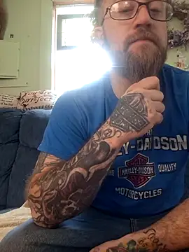 Snapshot of PNTlooker256 chatting on February 12, 4:13 pm PNTlooker256 online show from February 12, 4:13 pm