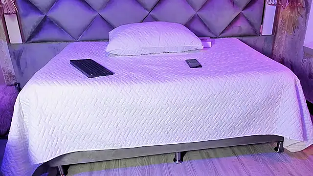 ammy durand online show from February 14, 3:11 am