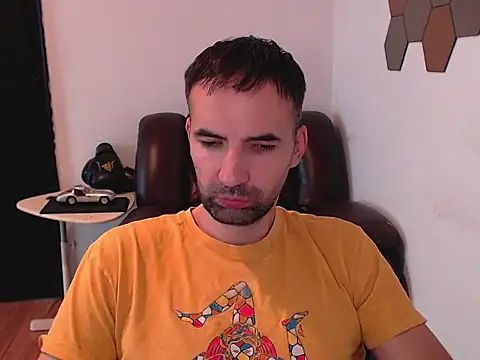 Leo 1617 online show from October 16, 11:33 am