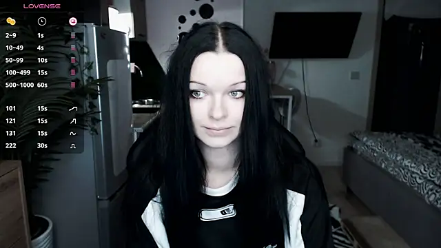 illililliilli online show from January 5, 5:20 pm