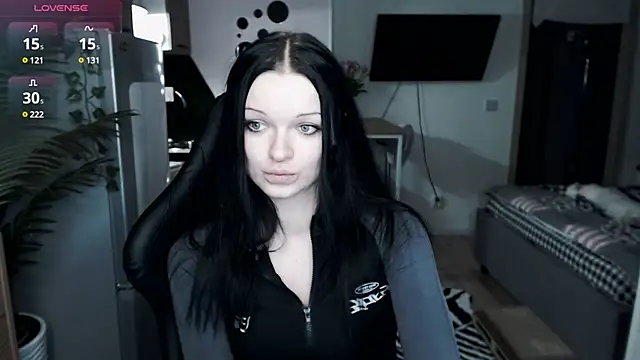 illililliilli online show from January 23, 6:24 pm