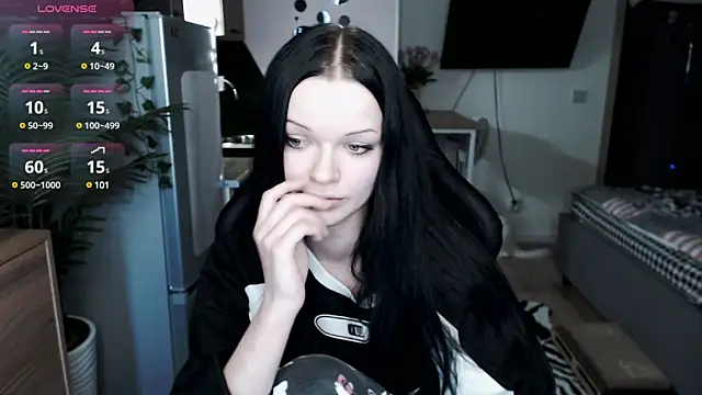 illililliilli online show from January 26, 12:43 pm